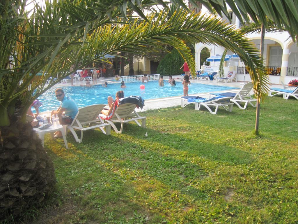 Marylin Aparthotel Sidari  Exterior photo