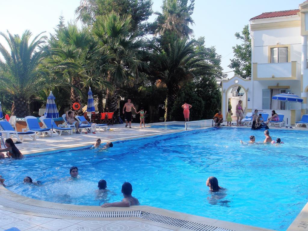 Marylin Aparthotel Sidari  Exterior photo